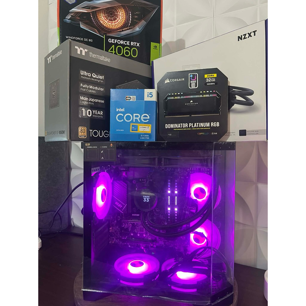 มือ2 คอมประกอบ i5-13500+RTX4060 Gigabyte+RAM Dominator Platinum 32GB+ m.2 1TB