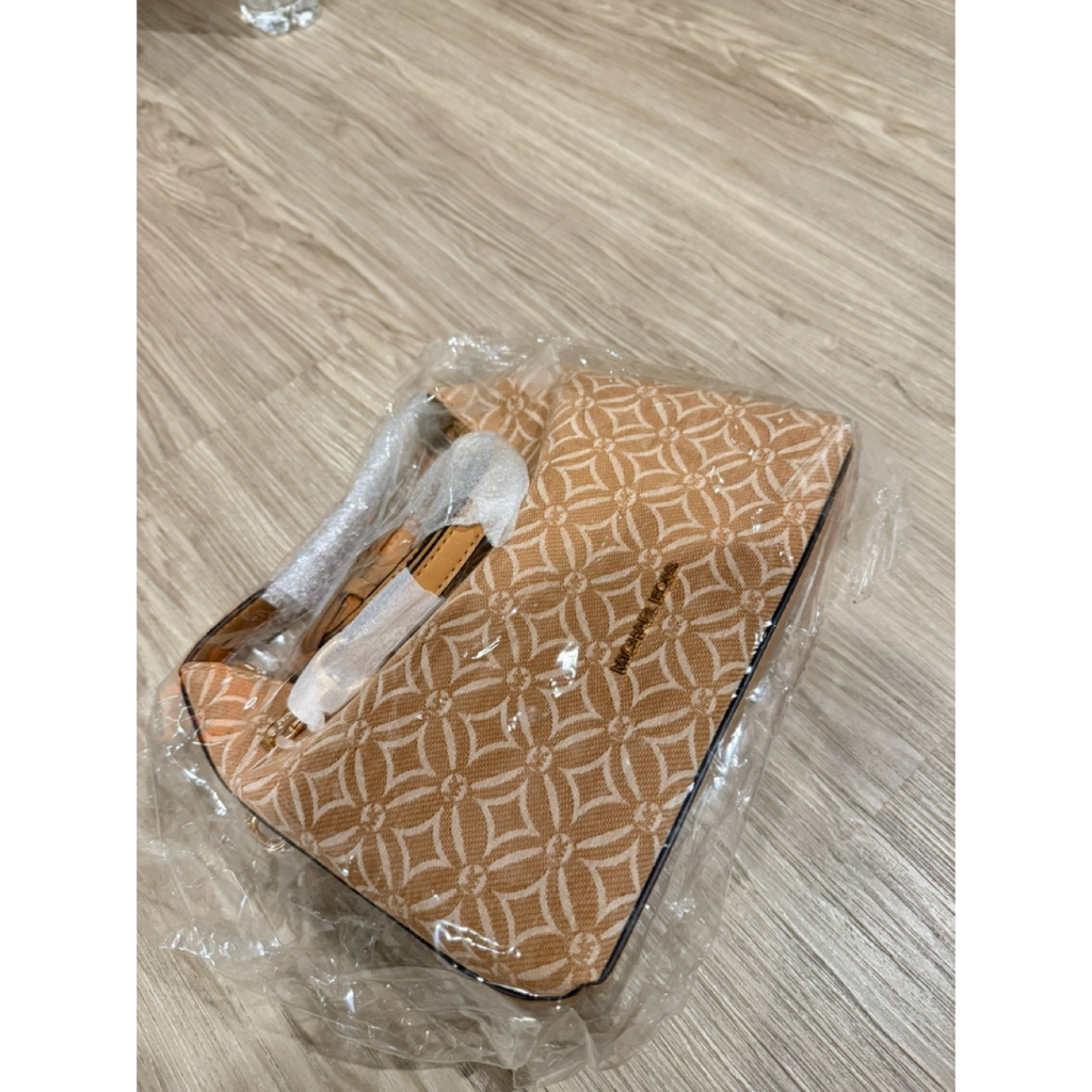 Michael Kors Ember Small Messenger Crossbody Bag