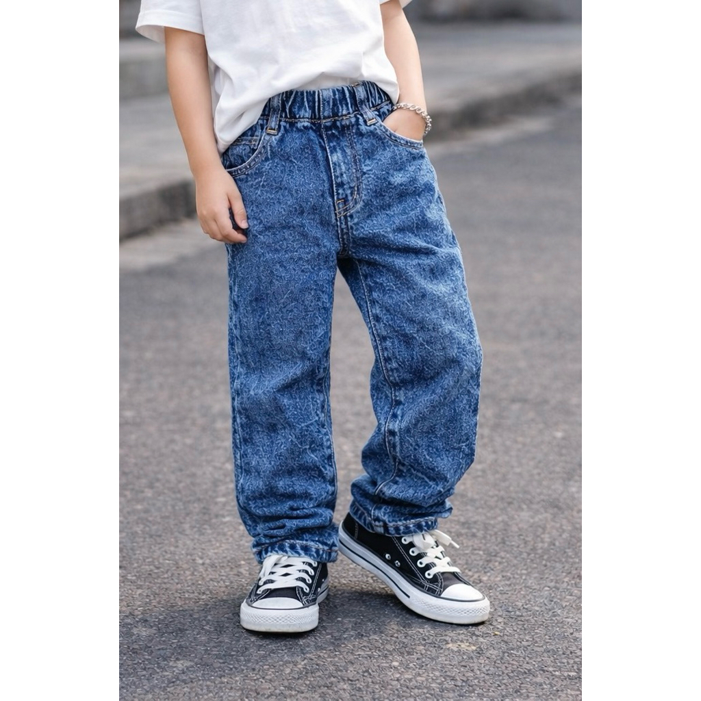 กางเกงยีนส์เด็กผู้ชายและเด็กผู้หญิง ขากระบอกผ้านิ่ม ใส่สบาย เด็กอายุ 2-10 ปี