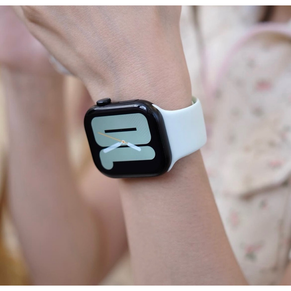 🎉🎉🎉 นาฬิกาข้อมือ W10 MINI ของขวัญส่งท้ายปี พร้อมอุปกรณ์และกล่อง