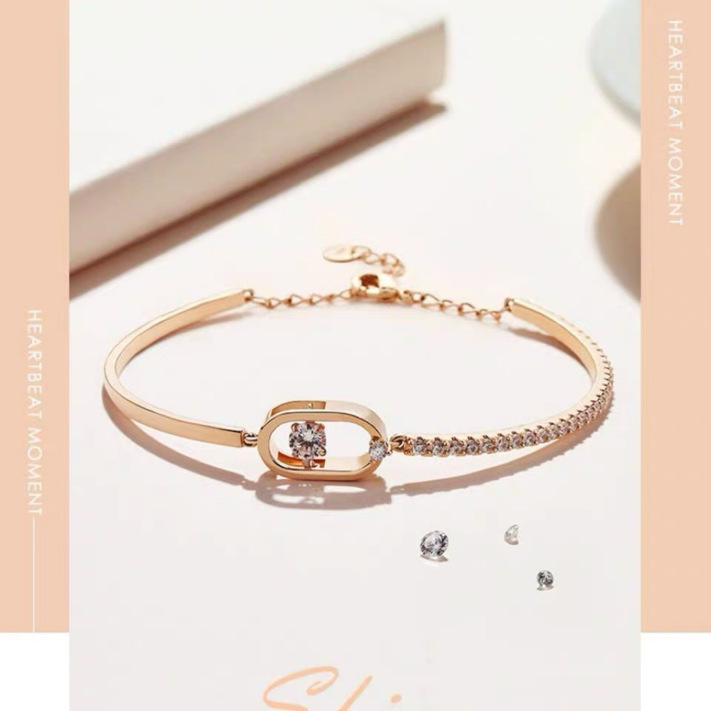 ของแท้💯 ของขวัญปีใหม่ สร้อยข้อมือคริสตัลสีสันสดใส เครื่องประดับระดับพรีเมียม ของขวัญวันวาเลนไทน์ที่หายากและหรูหรา