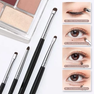 G215 เซ็ตแปรงอายแชโดว์ 4 ชิ้น แปรงแต่งหน้า แปรงแฟชั่นอินเทรนด์ แบบแบน แบบพุ่มเล็ก ขนแปรงนุ่ม ขนาดเล็ก เอนกประสงค์