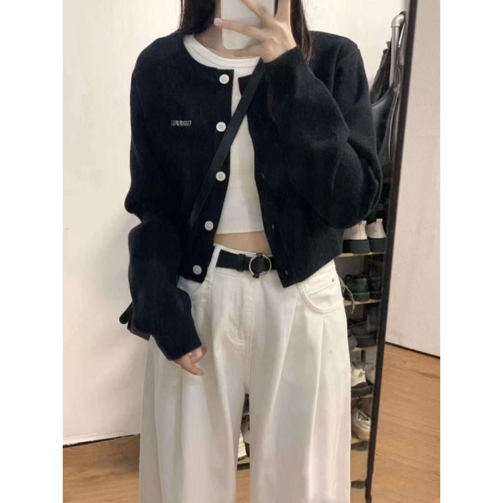 GAKKI เสื้อคาร์ดิแกนผู้หญิง เสื้อสเวตเตอร์คอวีถักแขนยาวผู้หญิง พร้อมส่ง รุ่น 3371#