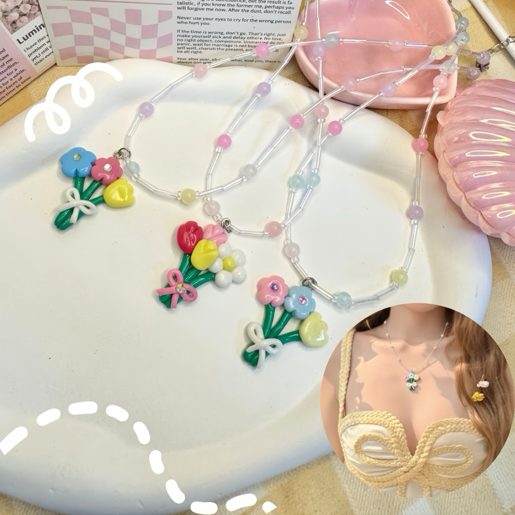 สร้อยดอกไม้ช่อจิ๋วแฮนด์เมด Little Bouquet Necklace