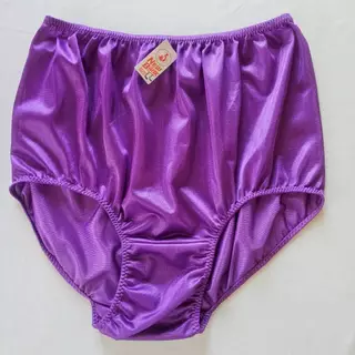 กางเกงในคนอ้วนตัวใหญ่ แบบเต็มตัว กางเกงในคนแก่ คุณยาย เอว 42-48นิ้ว Nylon Underwear Granny Panties