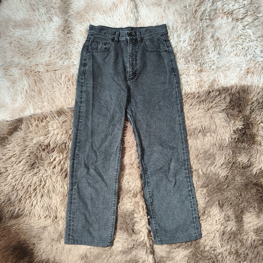 กางเกง Gu              .