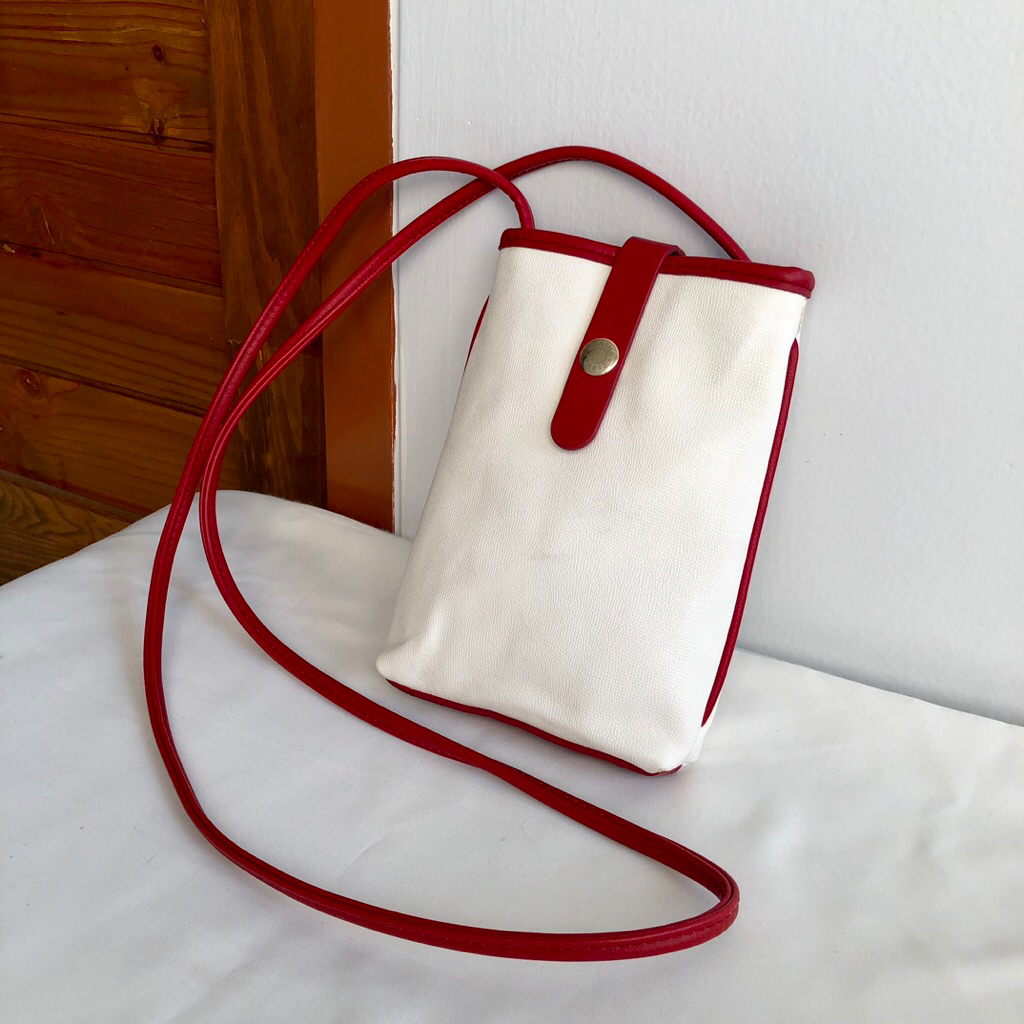 นาทีทอง 🛎️ Agatha Paris Phone bag กระเป๋ามือสองแท้ 💯