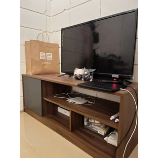 CADERI[มี2 สี] ชั้นวางทีวี 50/43/32นิ้ว ตู้วางทีวีมีลิ้นชัก ไม้ธรรมชาติ100% ไม่เสียรูปง่าย โต๊ะวางทีวีเก็บของได้หลายชั้น