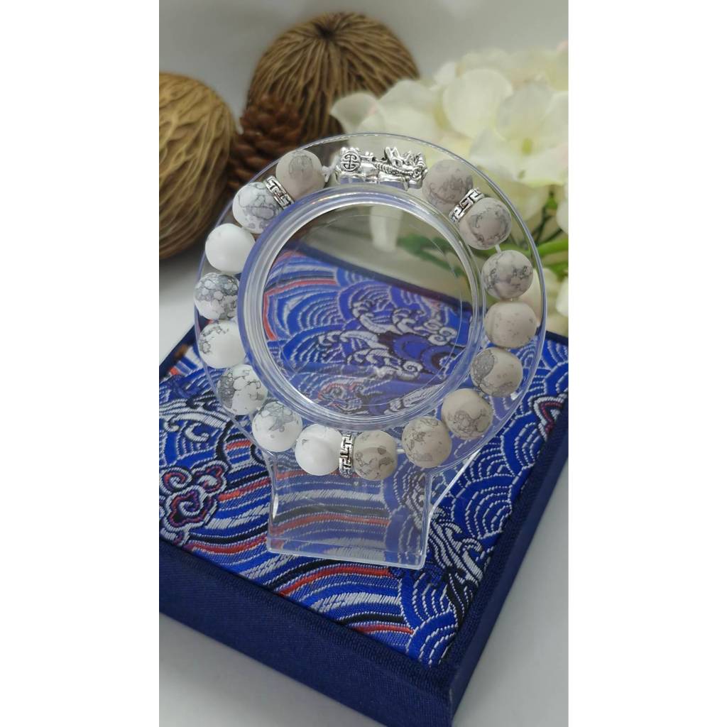 สร้อยข้อมือมงคล เหรียญไท้ซุ่ย หยินหยาง ปี่เซียะ เครื่องเตือนใจสายฮวงจุ้ย ของมงคลประจำปี - รูปที่ 2