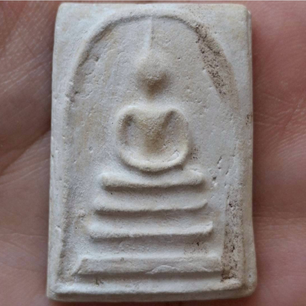 พระสมเด็จ100ปี พิมพ์ไข่ปลาใหญ่ วัดระฆัง กรุงเทพฯ