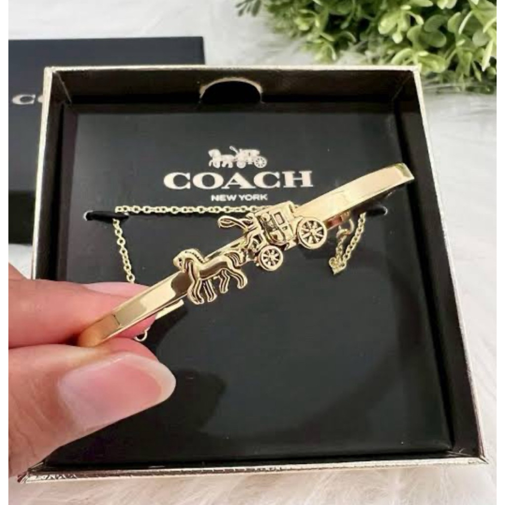 คป 🎀(สด-ผ่อน) 33376 กำไล Horse And Carriage Double Chain Cuff