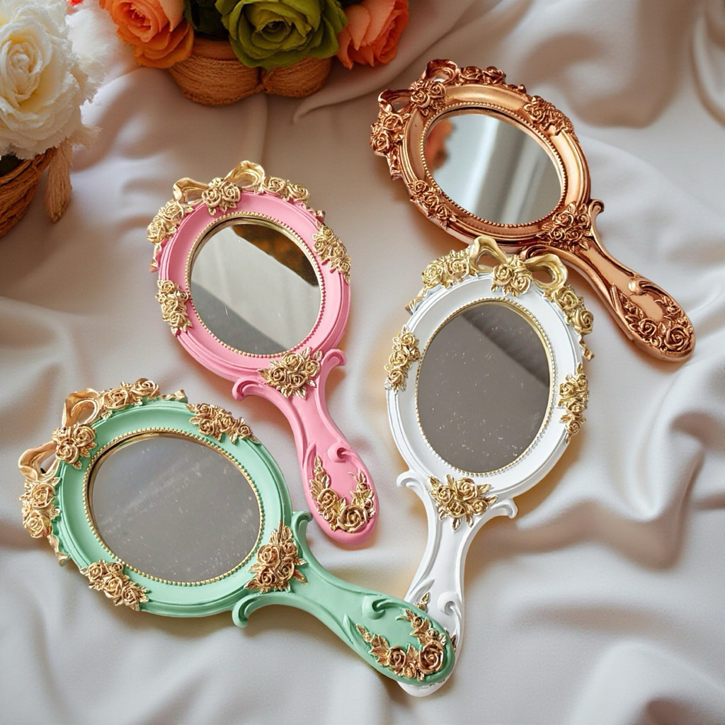 <พร้อมส่ง> กระจกพร็อบ แบบถือ-ตั้งโต๊ะ กรอบหลุยส์🌹 ผิวน้ำ 🌊 9-15ซม Cosmetic Mirror กรอบABS ภาพไม่เบี้ยว กระจกพกพา