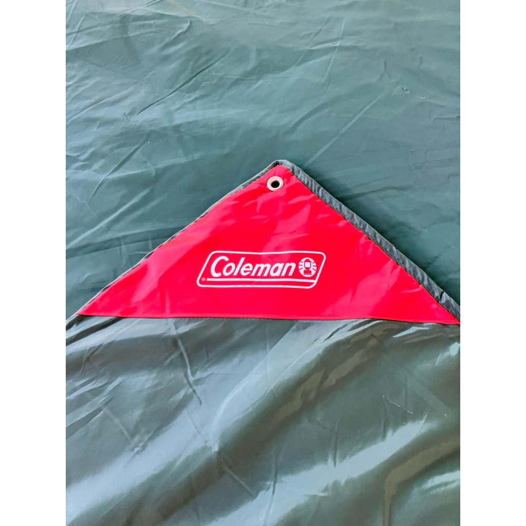 แผ่นปูรองพื้นด้านในเต็นท์Coleman