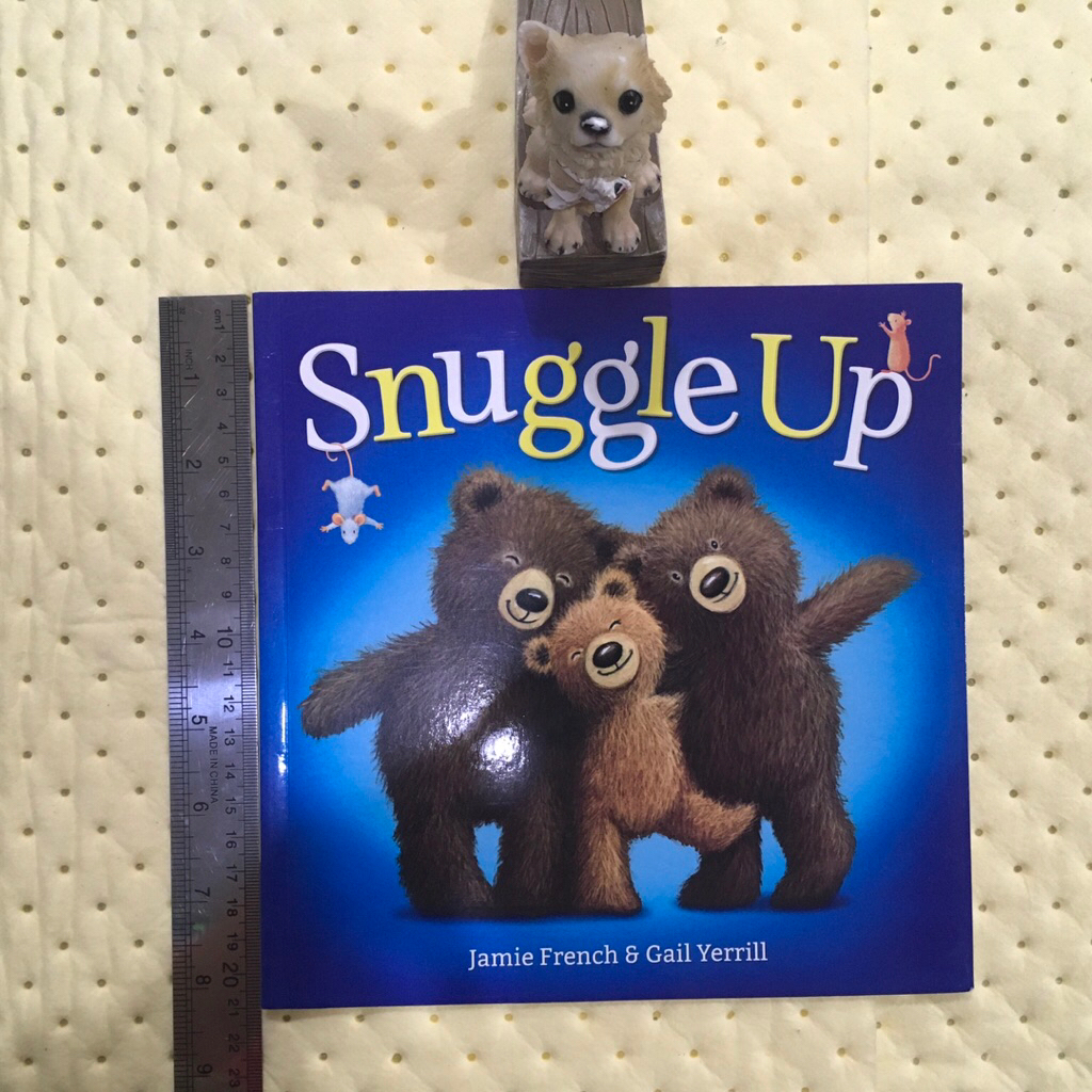Snuggle Up by Jamie French หนังสือเด็กภาษาอังกฤษปกอ่อน(มือสอง)