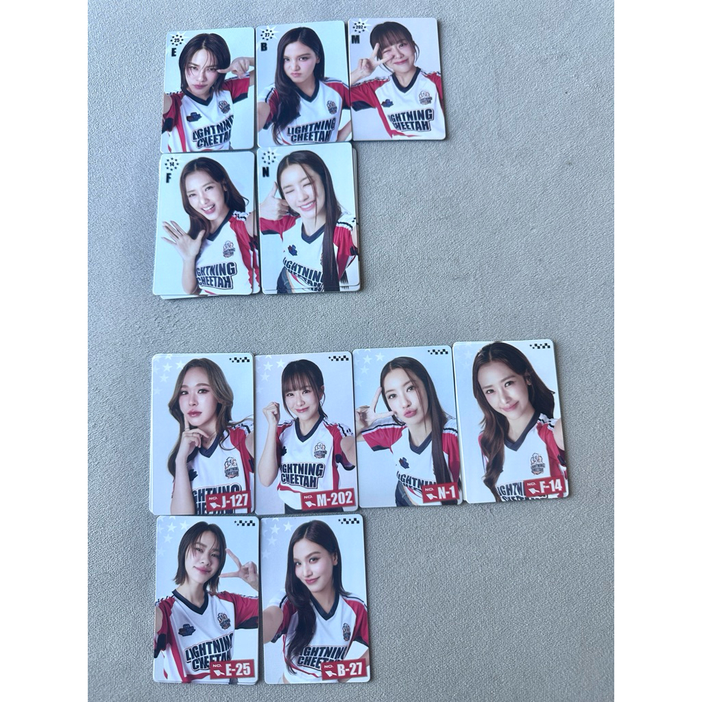 พร้อมส่ง ทีมแดง ❤️‍🔥❤️‍🔥GIRLS COLLECTIBLE RANDOM CARD | GMMTV STARLYMPICS 2025