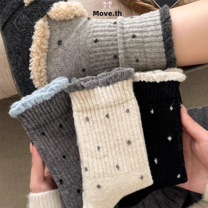 ในไทย-พร้อมส่ง✨ถุงเท้าขนปุยสไตล์เกาหลีสำหรับผู้หญิง ลายโปลกา.Dot แบบเรโทร อุ่นเหมาะกับฤดูหนาว