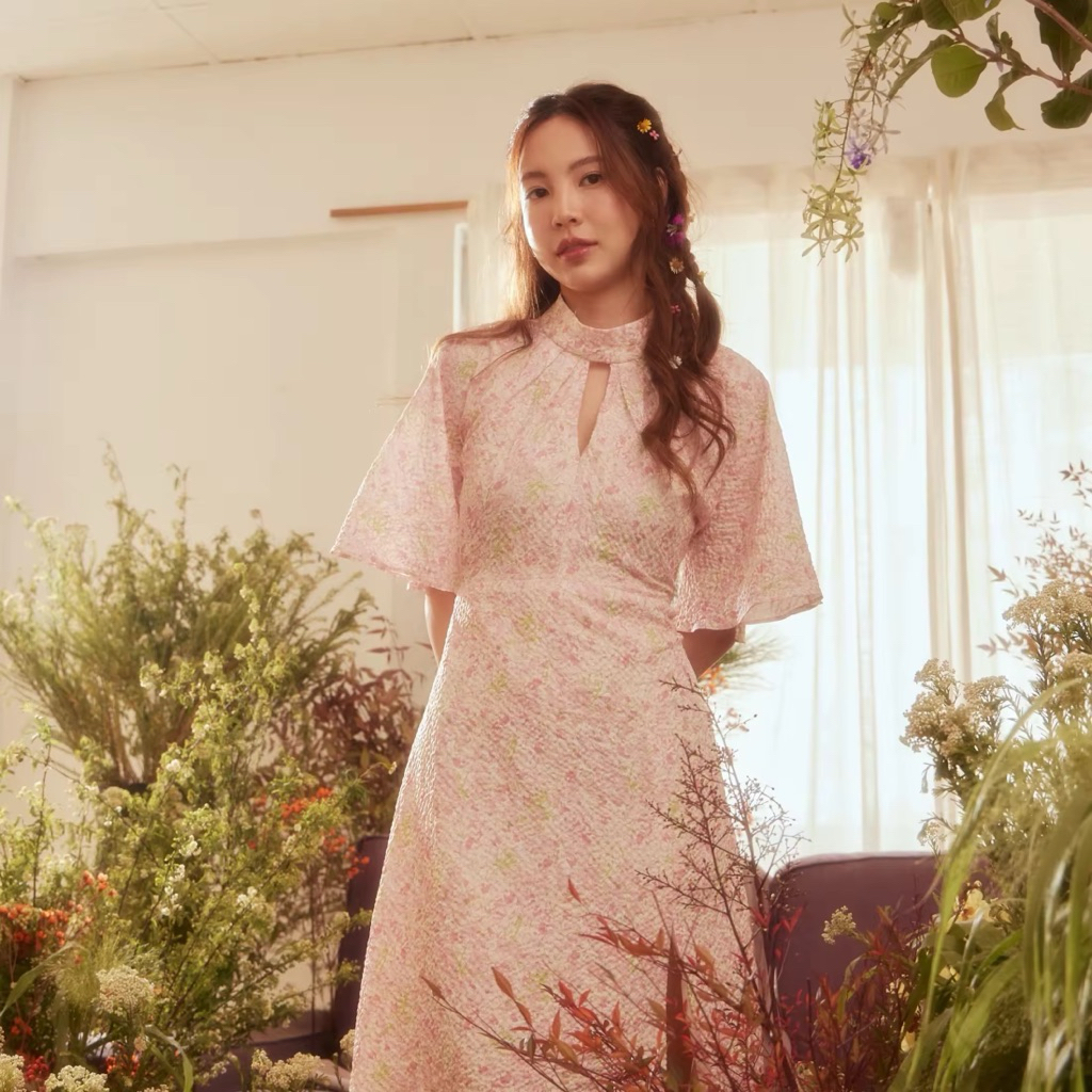 Used💓 lookbooklookbook unna dress love bouquet