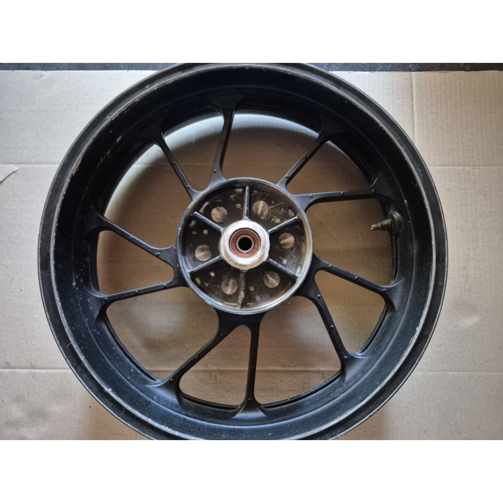 ล้อหลัง R15 2017-2020 มือสอง