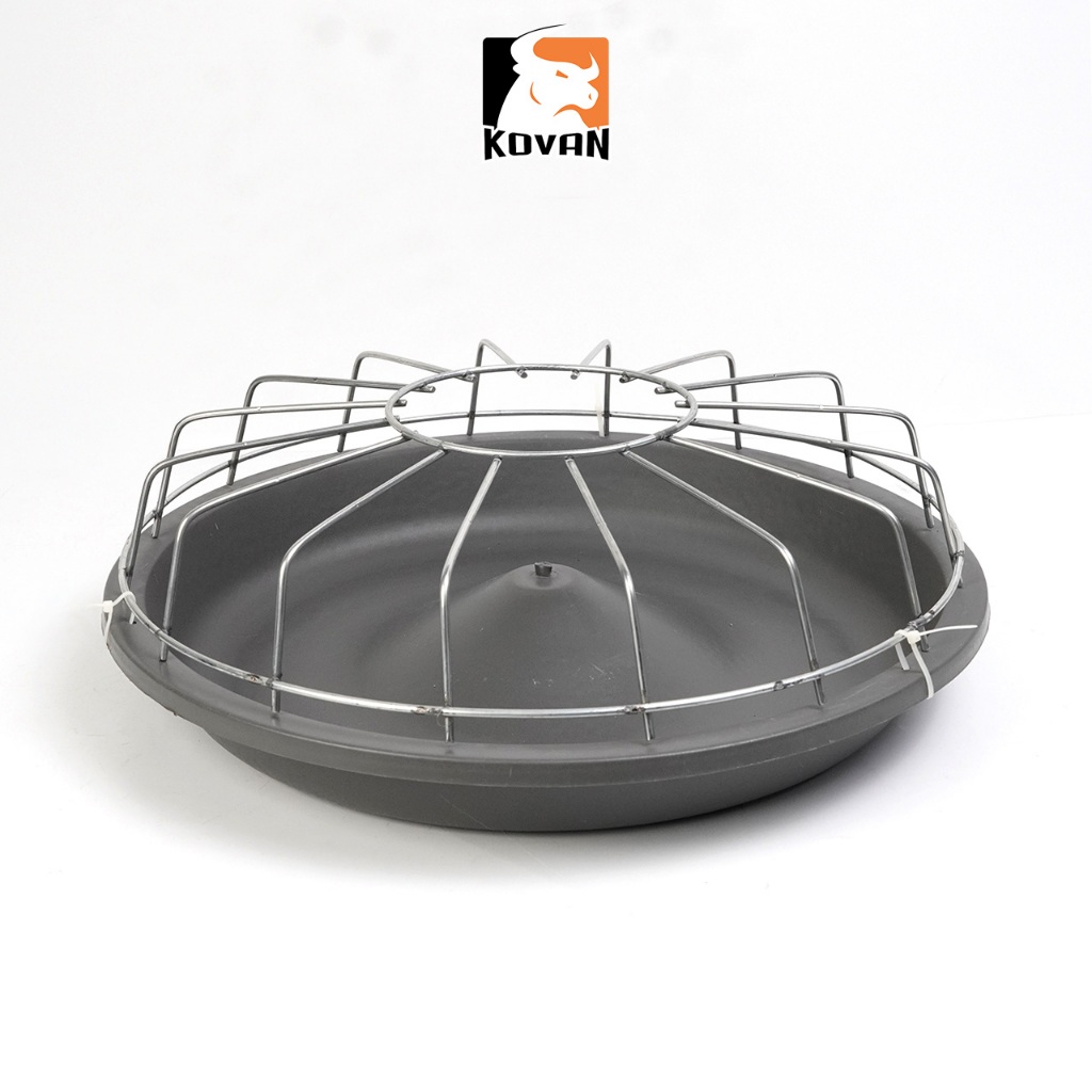 KOVAN ถาดให้อาหารไก่ เป็ด ห่าน ขนาด 40 ซม. ถาดอาหารแบบกลม พร้อมฝาครอบตะแกรงเหล็ก มีช่องให้อาหาร 17 ช