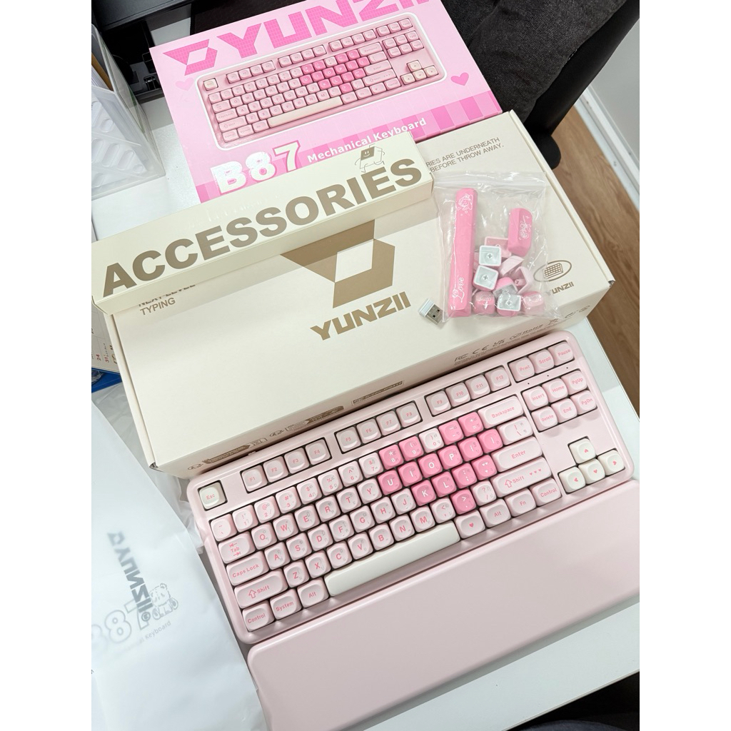 YUNZII B87 แถมที่รองมือ Creamy Mechanical Keyboard คีย์บอร์ดไร้สาย Wireless Bluetooth VIA Custom MOA