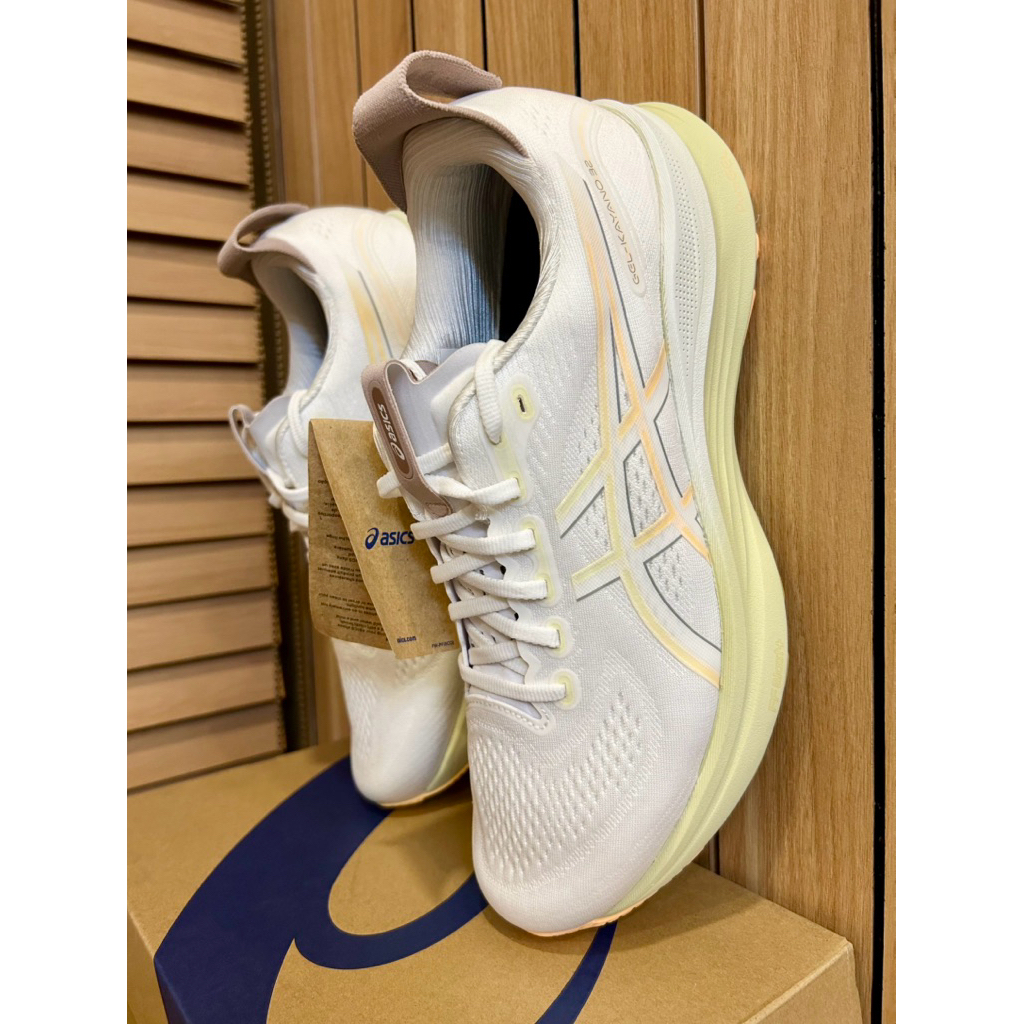 Asics Gel Kayano 32 หน้าเท้าธรรมดา และหน้าเท้ากว้างพิเศษ 4E รองเท้าวิ่ง ผู้ชาย ค่ะ