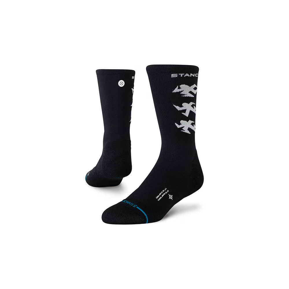 STANCE ถุงเท้าวิ่ง RUNNING SOCKS รุ่น RUNNER LIGHT CREW   สีดำมีลาย