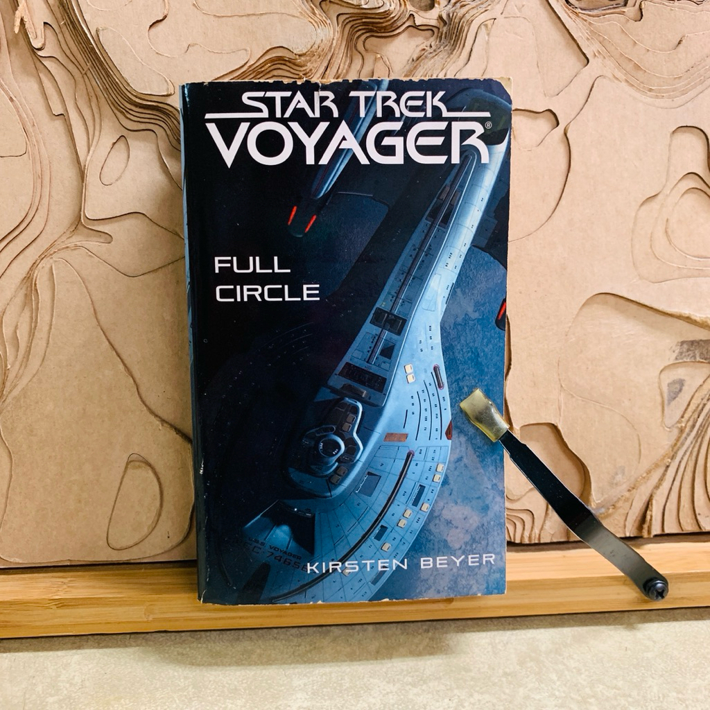 ฟ314 FULL CIRCLE  KIRSTEN BEYER