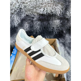 รองเท้าผ้าใบ้ มาใหม่ พร้อมส่งจ้า