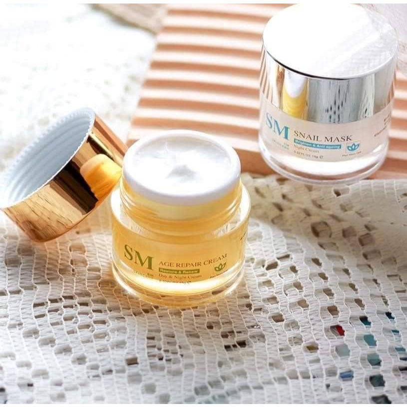 ครีม SM หน้าใส ไวท์เทนนิ่ง ปริมาณสุทธิกระปุกละ 10 และ 15 กรัม