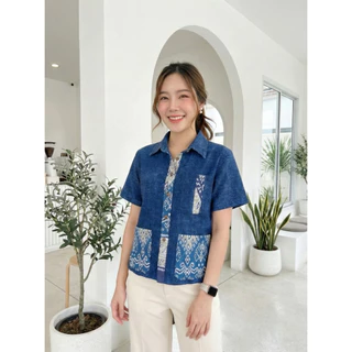เสื้อพื้นเมืองผู้หญิงคอเชิ้ต ผ้าหม้อฮ่อมสโตน แต่งผ้าลายไทย