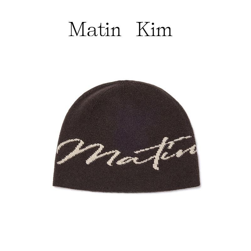 【Matin Kim】 MATIN LOGO SCRIPT BEANIE หมวกไหมพรมตัวอักษรศิลปะ