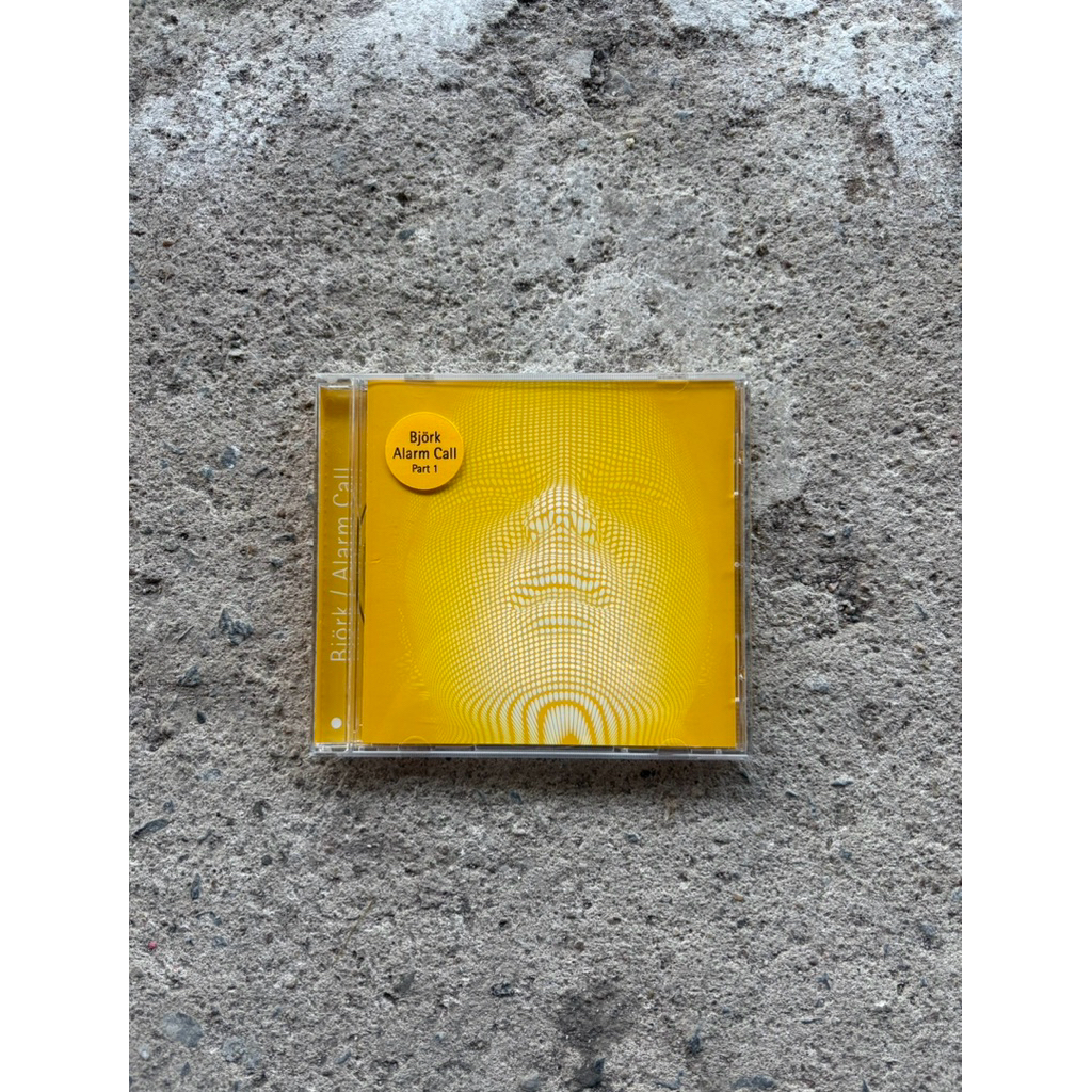 Björk / Alarm Call / CD Single / มือสอง แผ่น 1