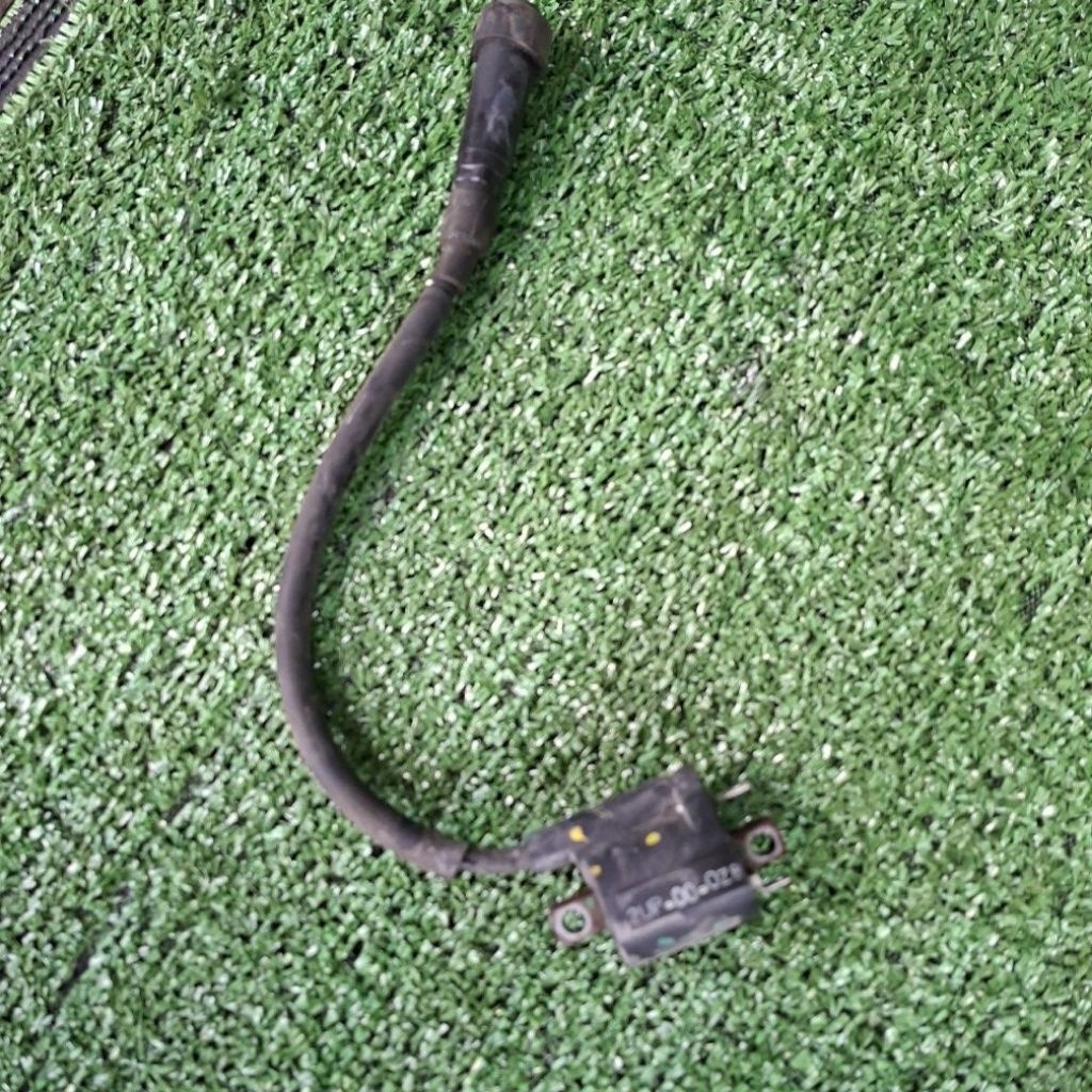 ค่อยหัวเทียนR15แท้มือสองติดรถ