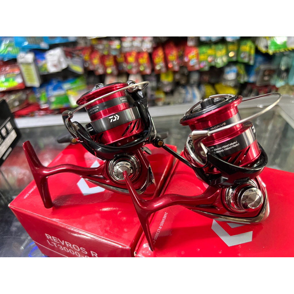 รอกตกปลา รอกสปินนิ่ง Daiwa Revros R LT3000-CXH (กล่องแดง) - รูปที่ 2