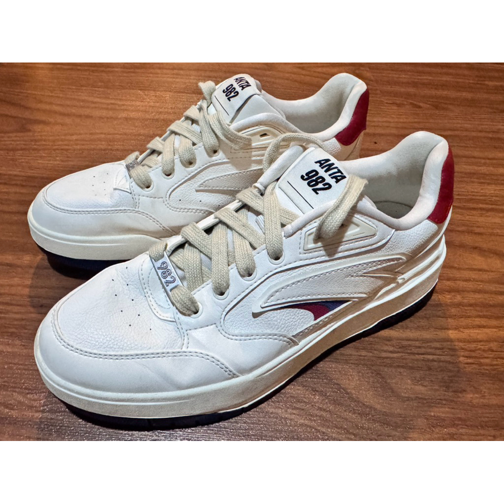 รองเท้าผ้าใบ Anta 982 มือสอง