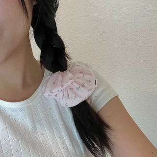 pepperoni | Floral Scrunchie | ยางรัดผม ยางมัดผม ลายดอกไม้