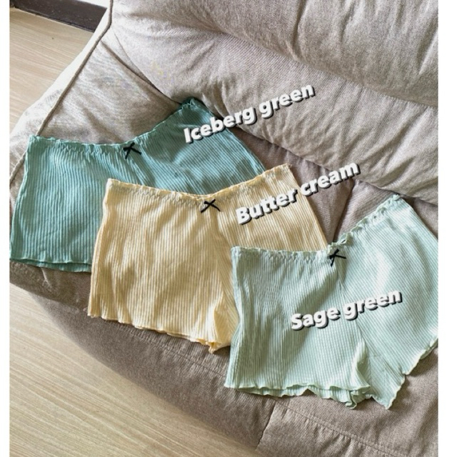 กางเกงขาสั้นใส่นอน Cotton sleepwear shorts with bow trim