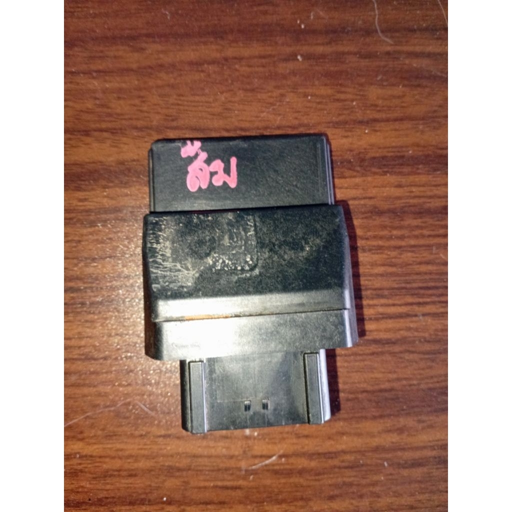 กล่องไฟเวฟ 125 ไฟเลี้ยวบังลม รหัส KPH- 702