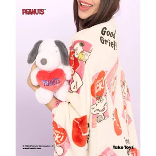 Peanuts Snoopy Heart Hug Plush 8 Inch - ตุ๊กตาสนูปี้อ้อมกอดแห่งความรัก ขนาด 8 นิ้ว