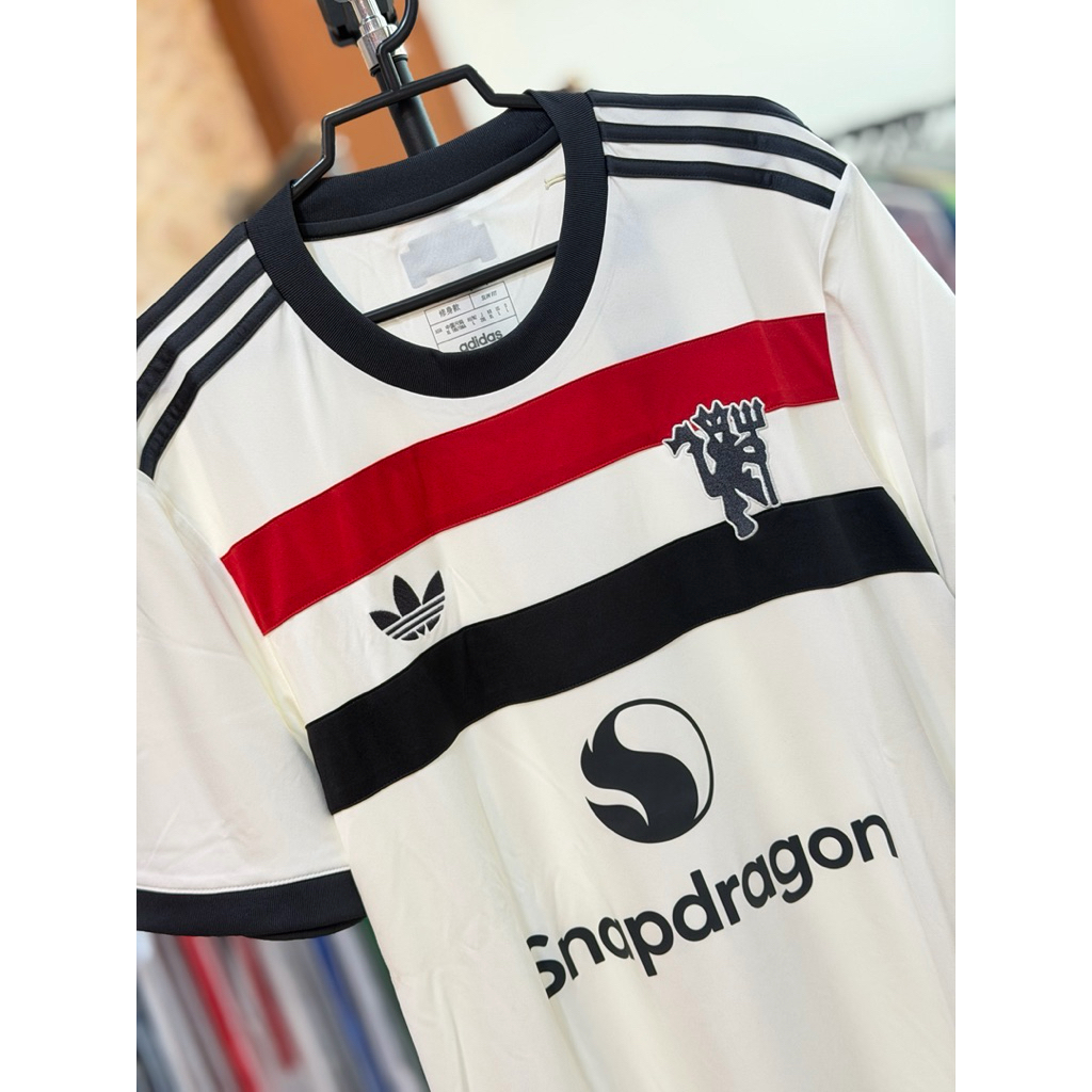เสื้อบอลแท้(เกรดแฟนบอล) Manchester United Third 24/25