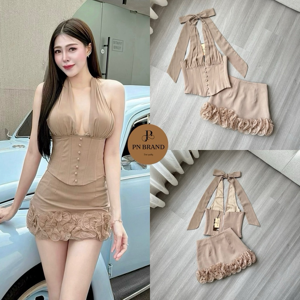 PN เซต 2 ชิ้นสุดหรู เสื้อทรงฮัลเตอร์ผูกโบว์ด้านหลังคอ ดีไซน์จับจีบช่วงอกช่วยเก็บทรงสวย