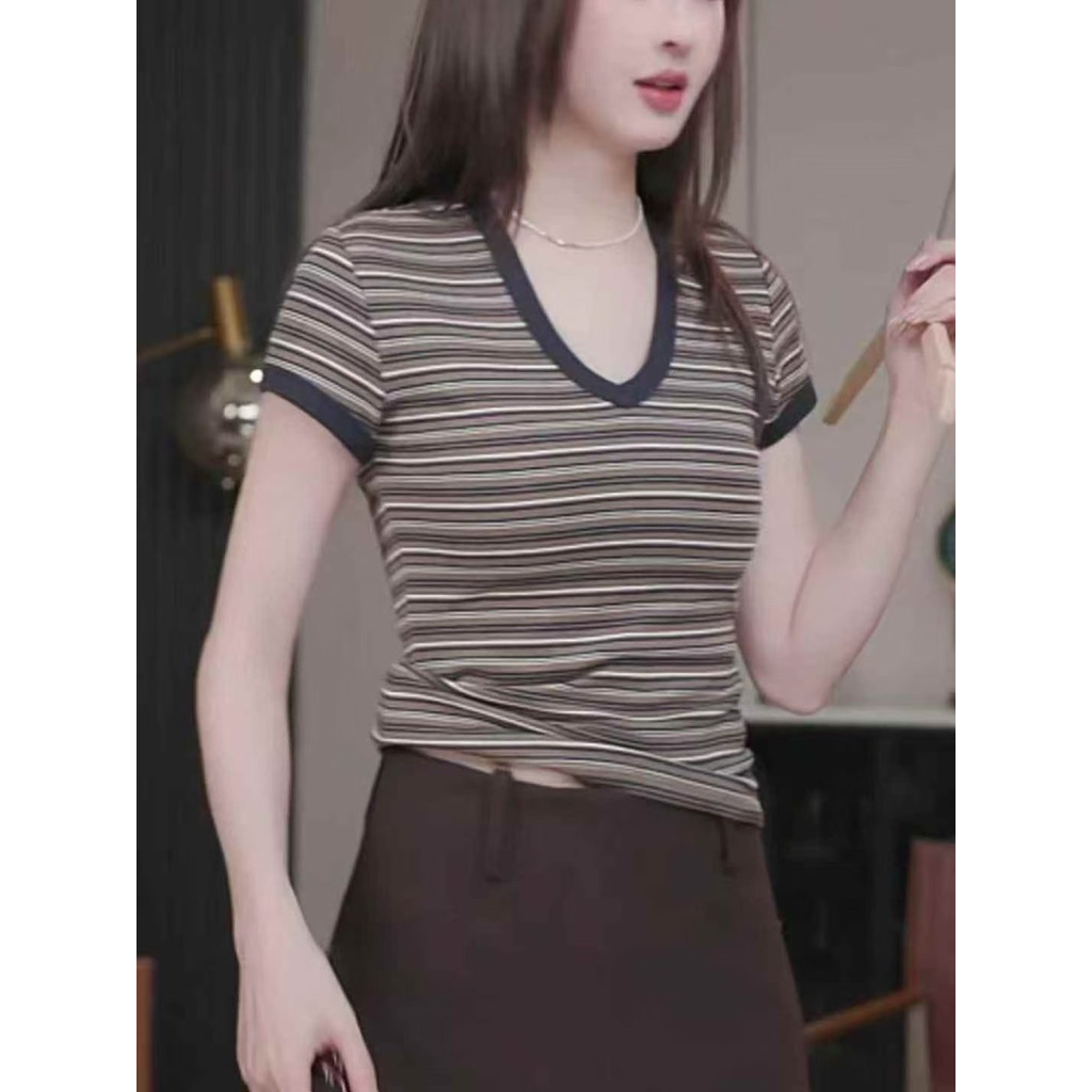 8500# เสื้อคอวี แขนสั้น ลายริ้ว เนื้อผ้าดี ทรงสวย TAG:WG.WE 🇰🇷 - รูปที่ 5