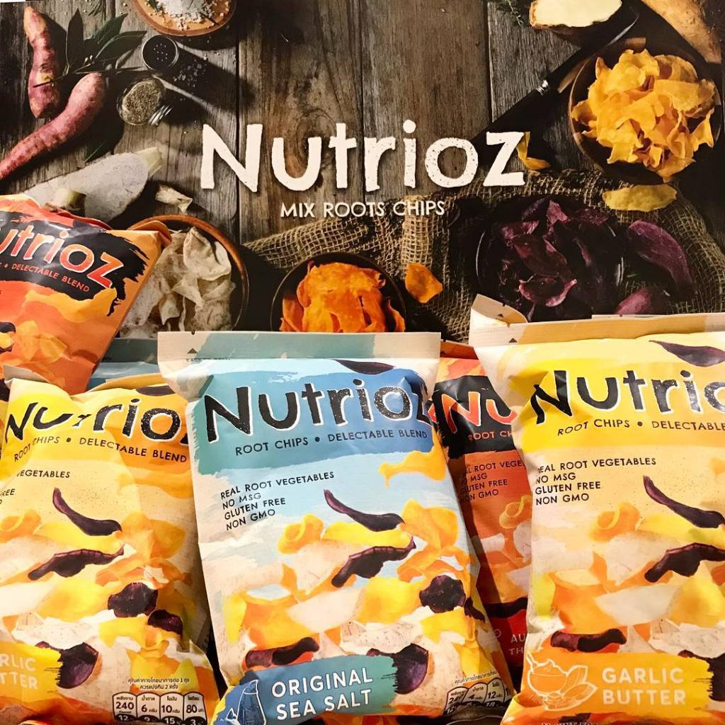 NUTRIOZ นูเทรียส - Mixed Root Chips  (50g.) X 6 ซอง
