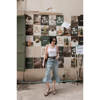 (พร้อมส่ง) Ruffled Cropped Jeans กางเกงยีนส์ยืด5ส่วนแต่งชายระบายรุ่น A707 TAG DARIM 🇰🇷