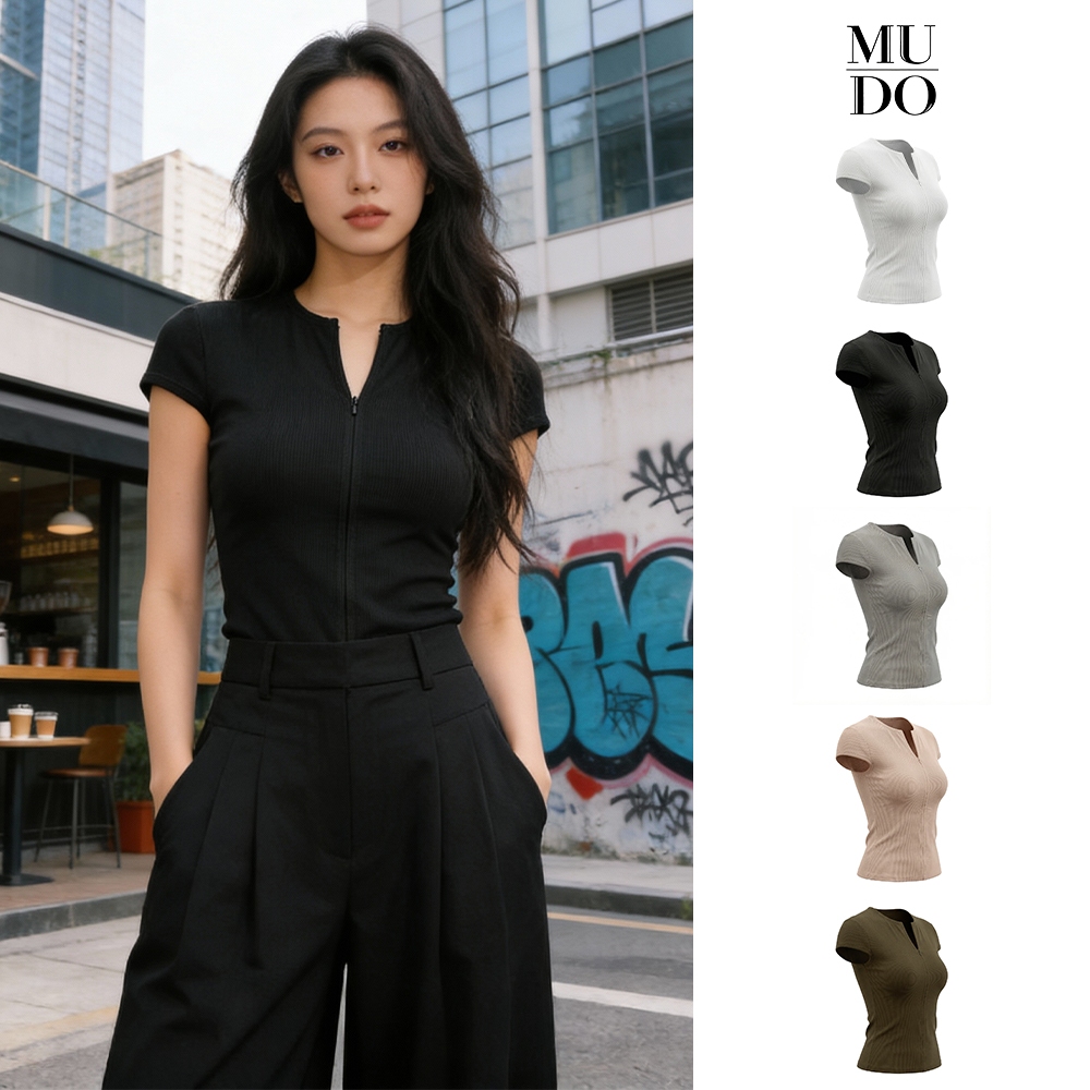 MUDO เสื้อยืดผู้หญิงคอวีแขนสั้นดีไซน์ซิป ผ้านุ่มสบายตัว ทรงกระชับดูผอมลง ทันแฟชั่นมีออร่า ใส่ในนอกได้ เหมาะฤดูร้อน #1008