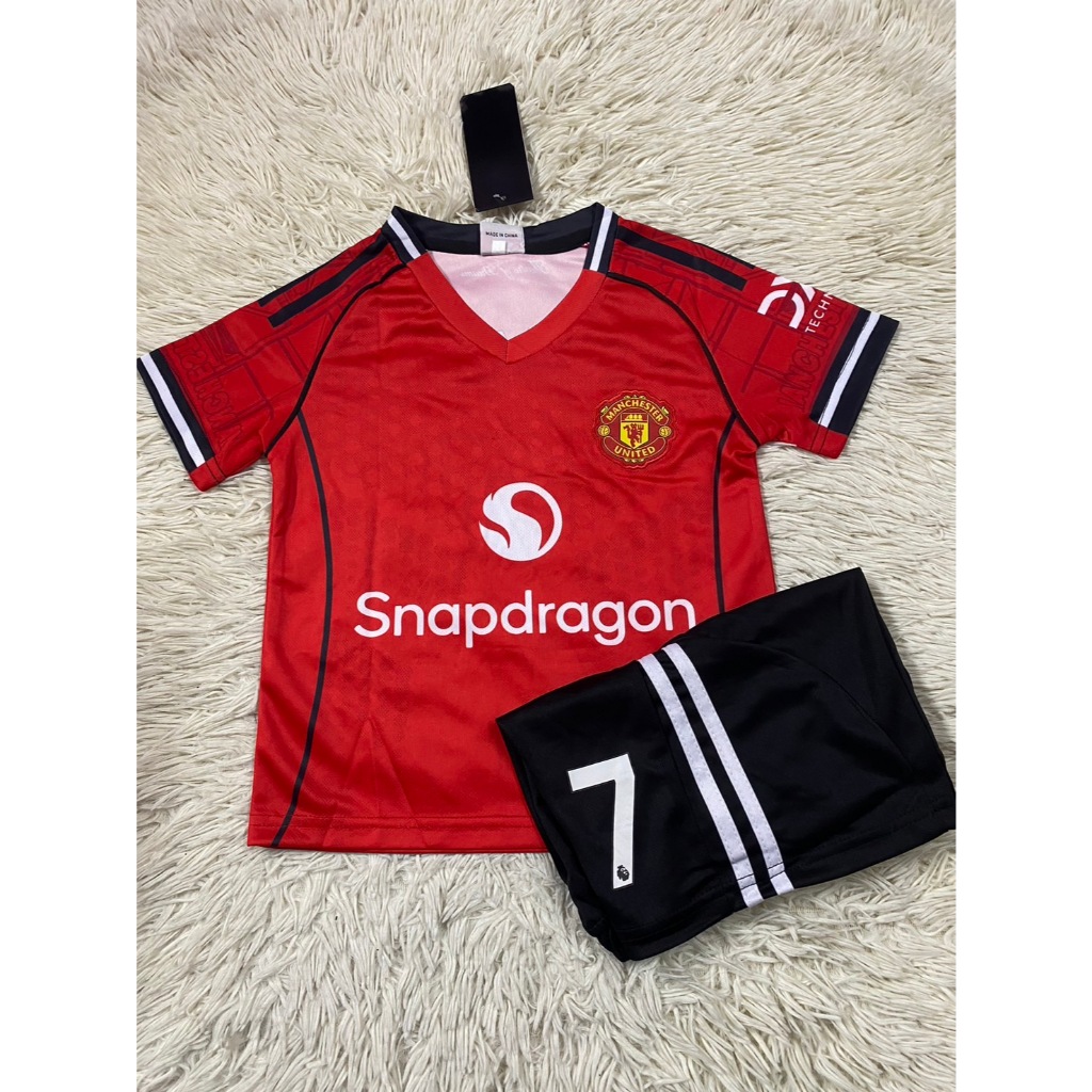 ชุดกีฬาเด็กทีมแมนยูไนเต็ดเบอร์7ชื่อโรนัลโด้ ปี2026ใหม่ล่าสุด เสื้อ+กางเกง