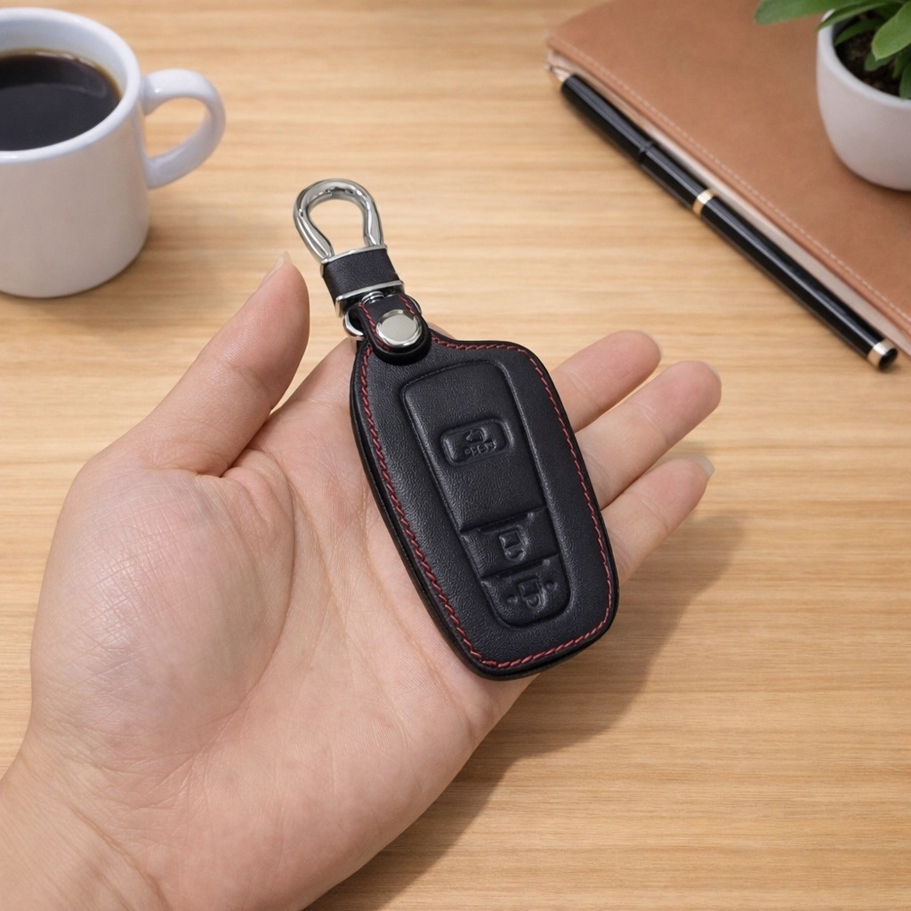 ซองหนังแท้ ใส่กุญแจรีโมทรถยนต์ รุ่นหนังนิ่ม โลโก้เหล็ก Toyota C-HR,Cross 2018-26 Smart Key - รูปที่ 3