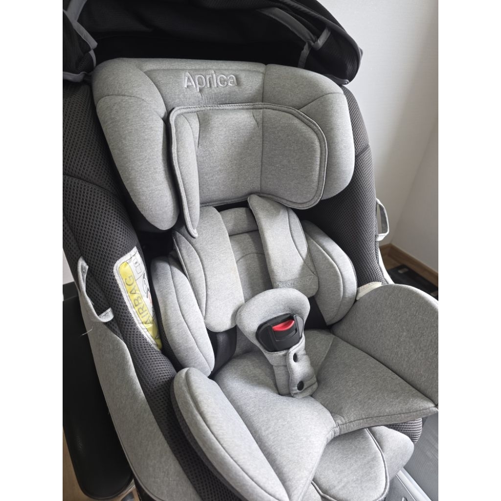 คาร์ซีท Aprica Cururila (มือสอง)