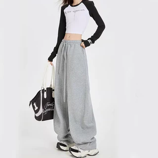 S~5XL Sweatpants Gray กางเกงสีเทาลายดาบโค้ง กางเกงวอร์มสไตล์อเมริกัน แฟชั่นสตรีทเวียร์ 2026 แบบหลวมโคร่ง ขากว้าง HOT