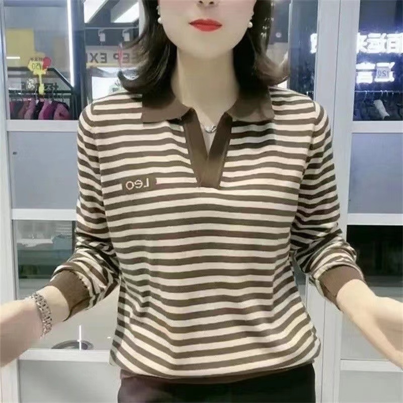 เสื้อโปโลแขนยาวลายทางสำหรับผู้หญิง สไตล์ใหม่ฤดูใบไม้ผลิ/ฤดูใบไม้ร่วง 2026 ทรงหลวม ใส่แล้วดูผอมเพรียว ทันสมัย ​​และเหมาะส